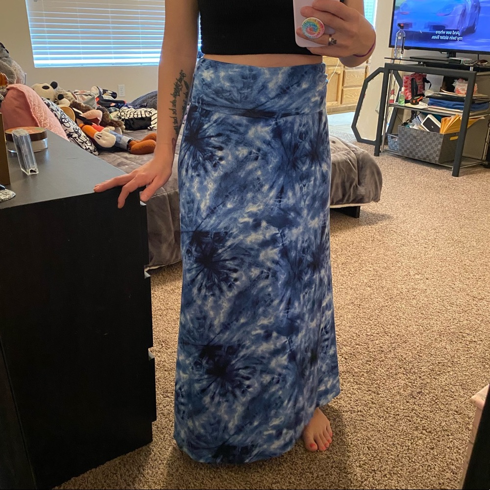 High Waisted Blue Tie Dye Skirt